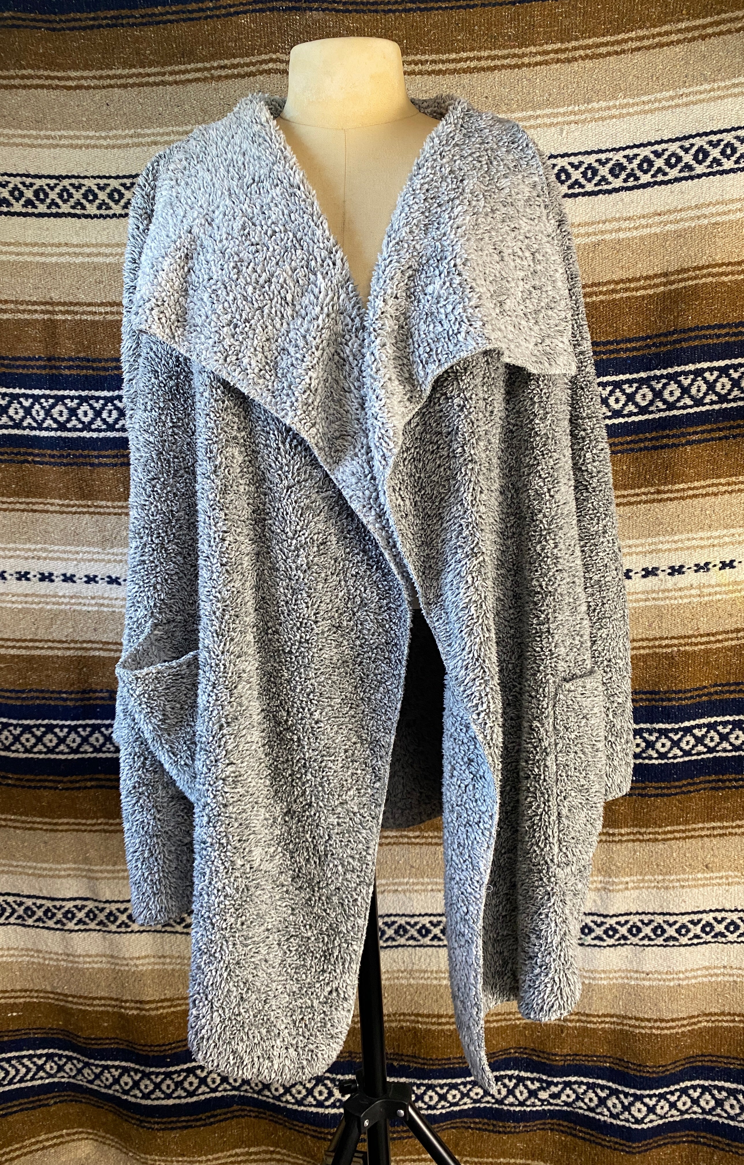 Super Cozy Sweater by HUE - Size Small/Medium