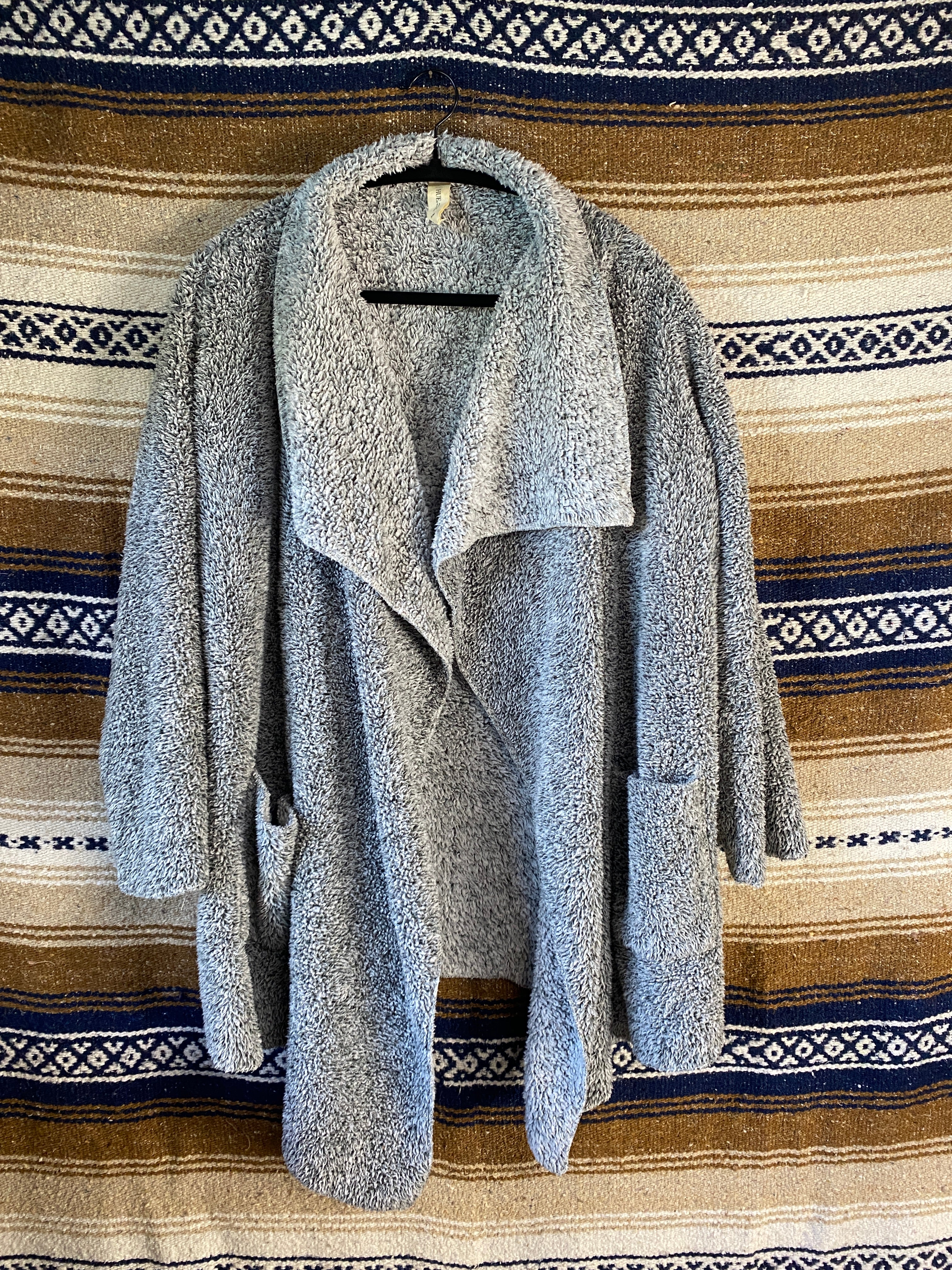 Super Cozy Sweater by HUE - Size Small/Medium