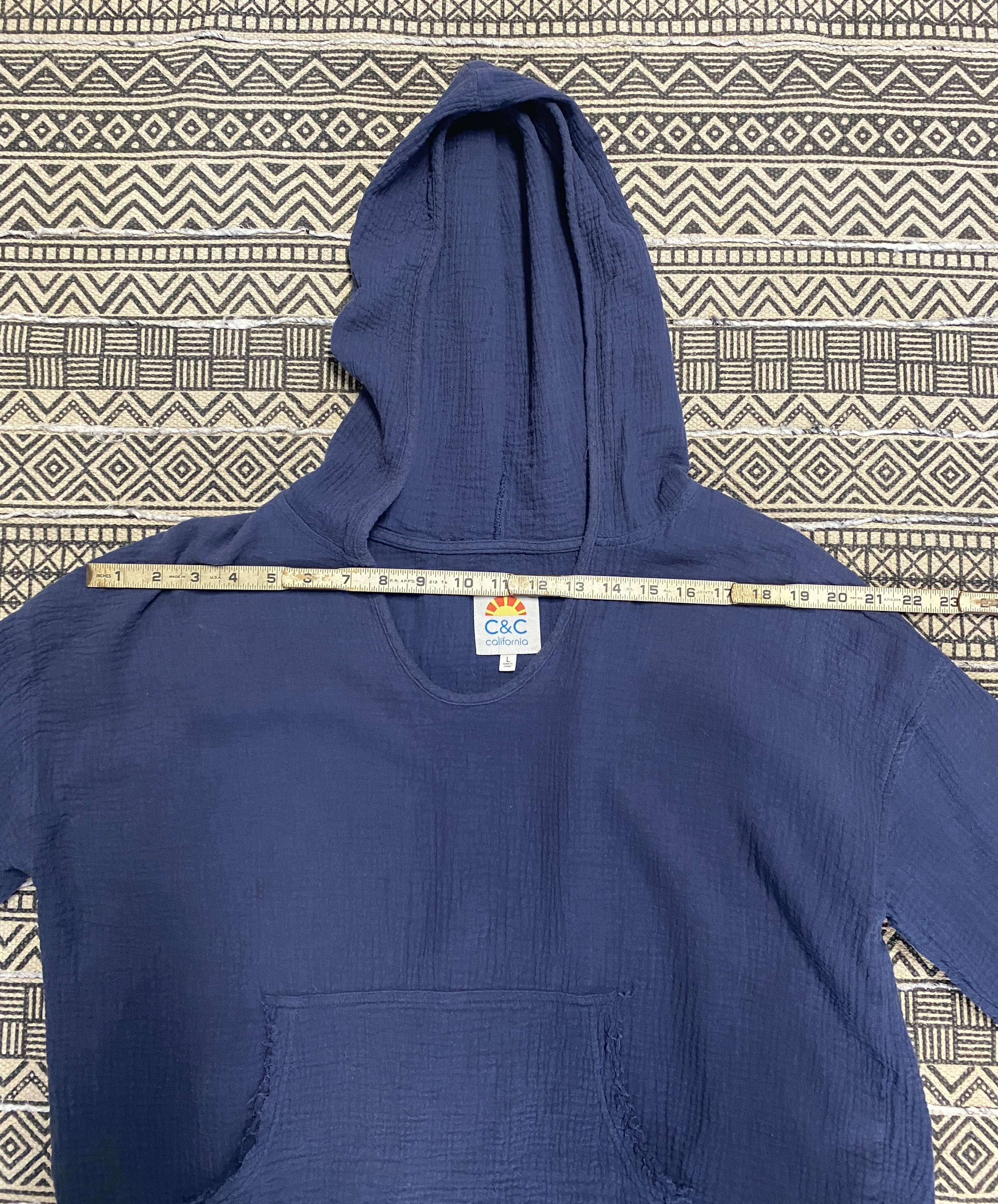 Lightweight Beach Hoodie - Size Large