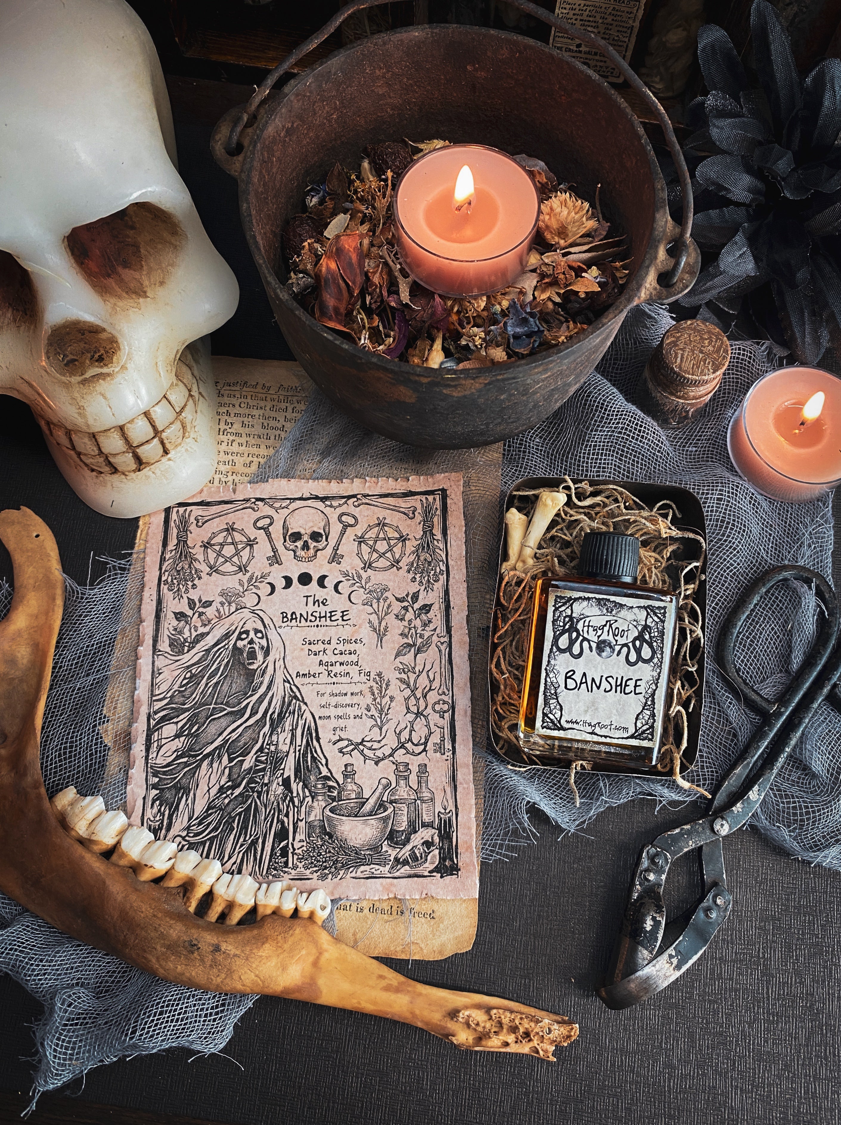 BANSHEE-(Sacred Spices, Dark Cacao, Musk, Agarwood, Amber Resin, Fig)-Perfume, Cologne, Anointing, Ritual Oil