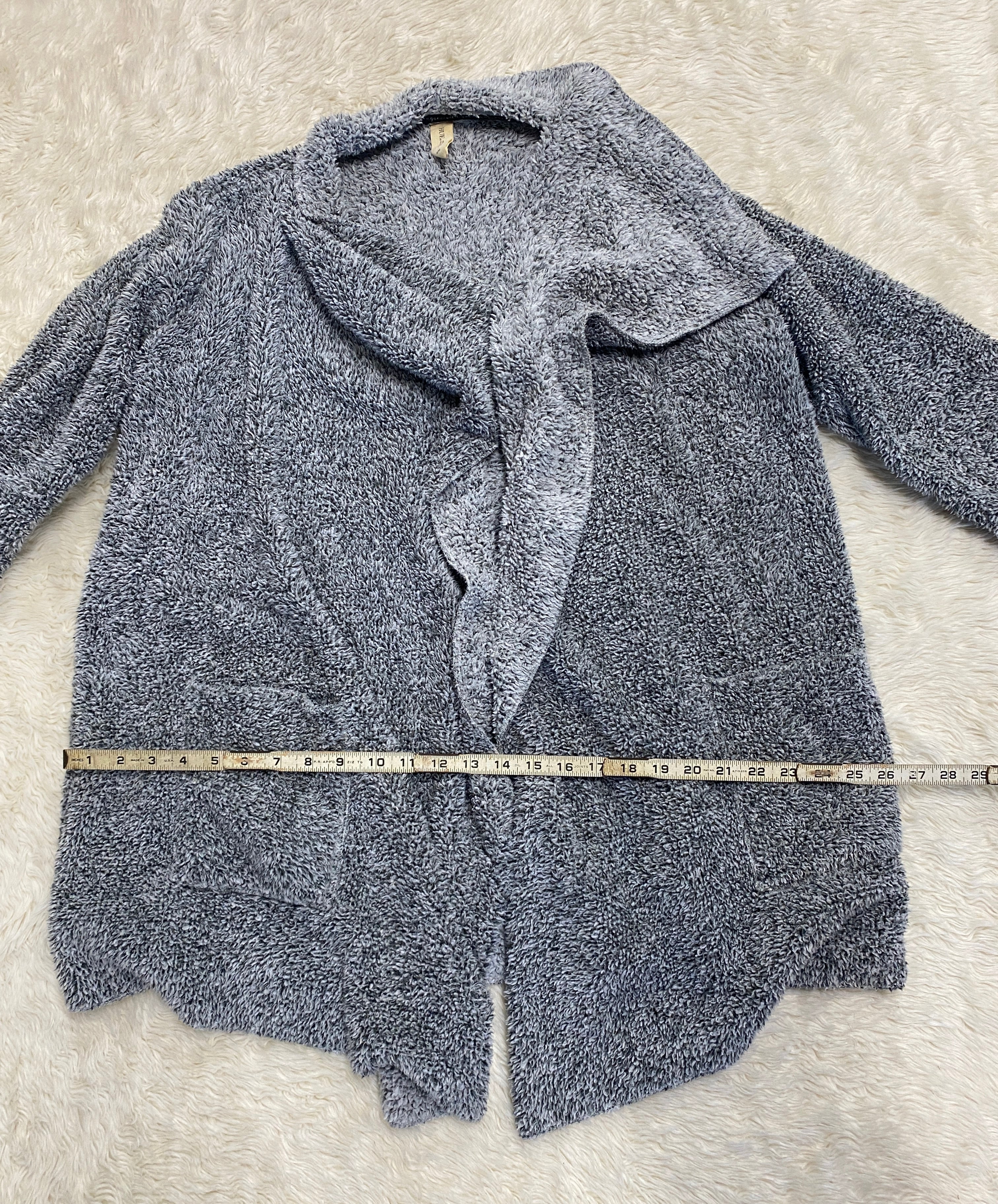 Super Cozy Sweater by HUE - Size Small/Medium