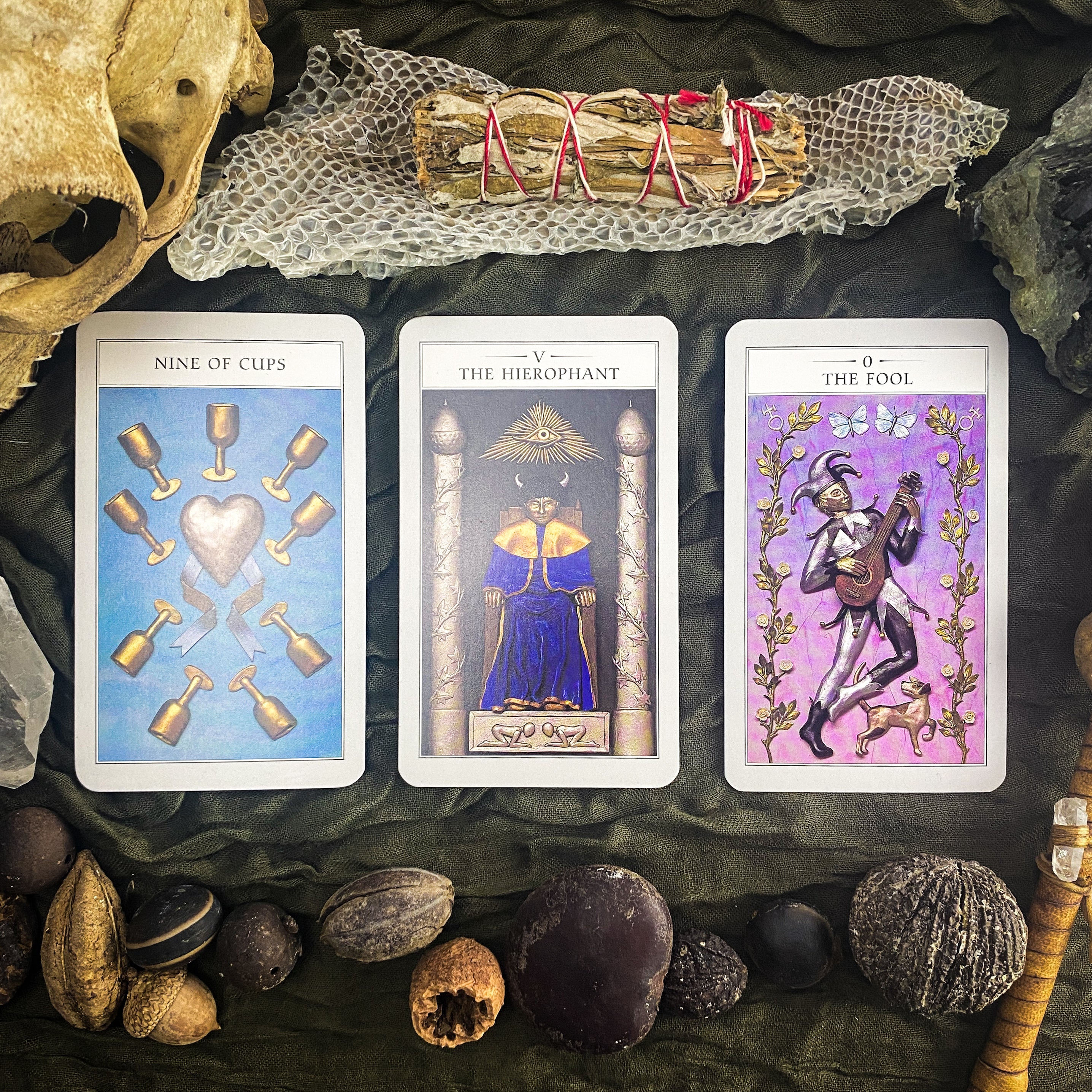 The Secret Tarot: Renaissance Symbols of Science, Magic and Myth Tarot Card Deck - Tarot Cards