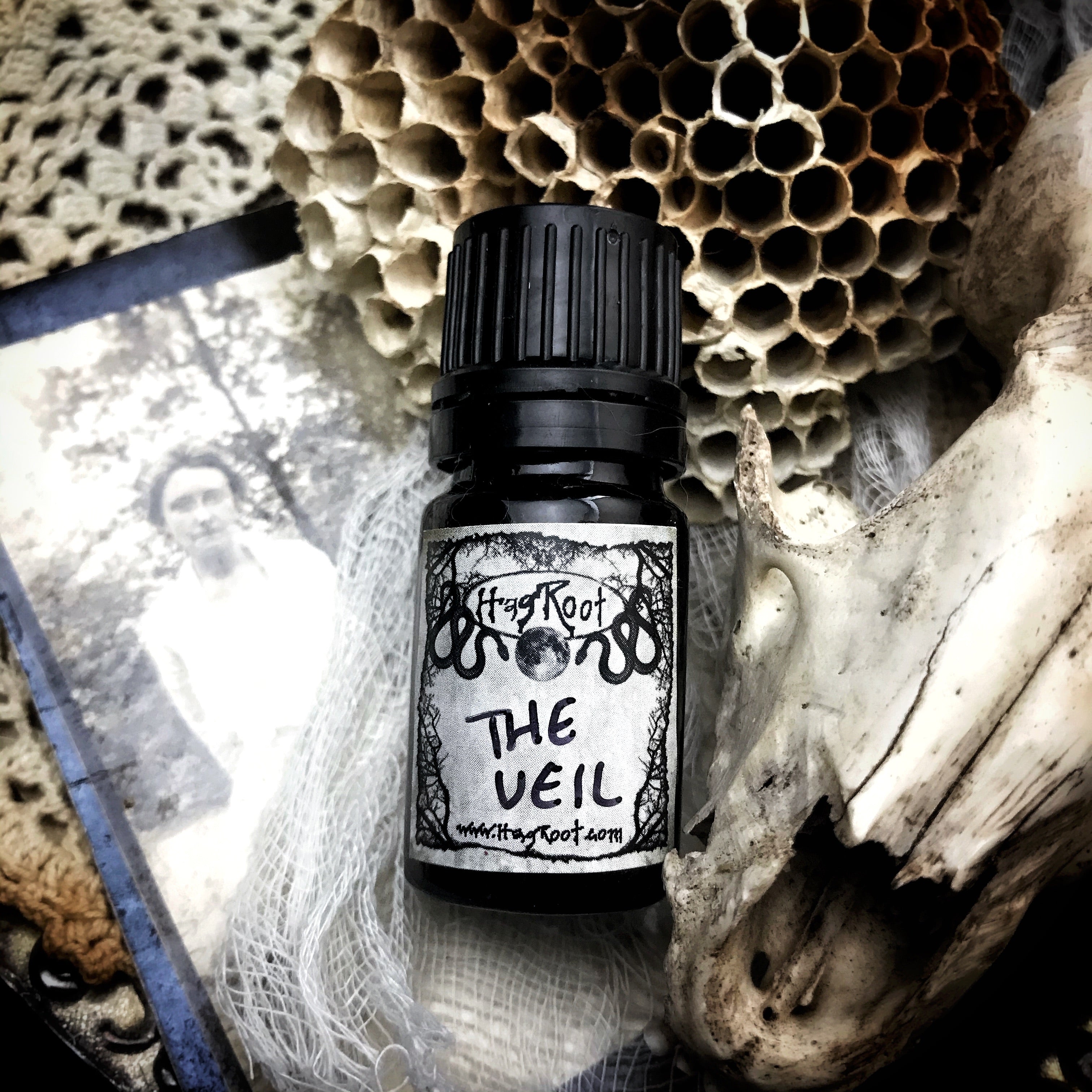 THE VEIL-(Ginger, Vanilla, Birch Tar, Cocoa, Tobacco, Leather, Allspice, Musk, Copaiba, Magnolia, Fig)-Perfume, Cologne, Anointing, Ritual Oil