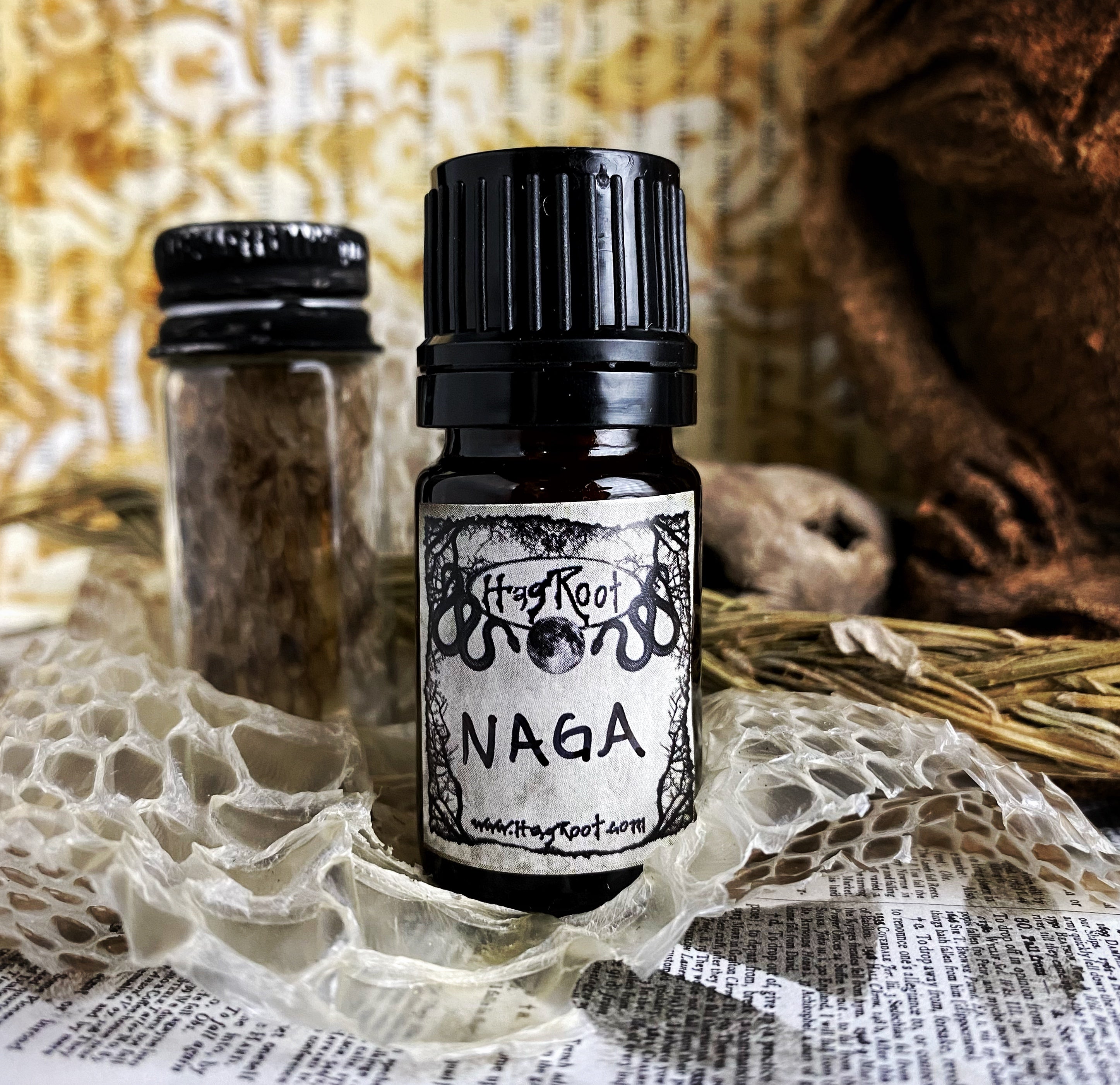 NAGA-(Amber, Sandalwood, Patchouli, Vanilla, Cedar, Baked Apples)-Perfume, Cologne, Anointing, Ritual Oil