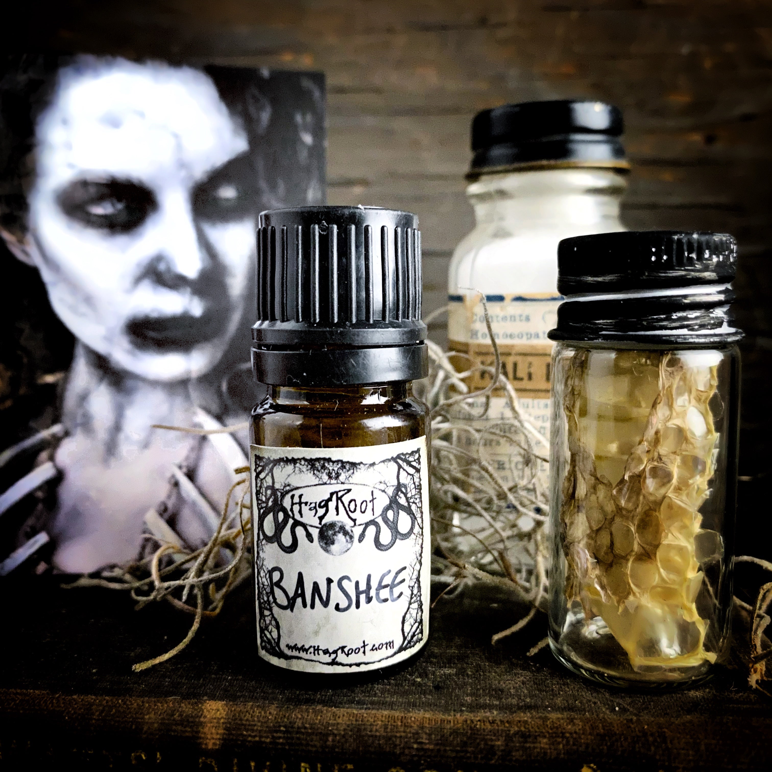 BANSHEE-(Sacred Spices, Dark Cacao, Musk, Agarwood, Amber Resin, Fig)-Perfume, Cologne, Anointing, Ritual Oil