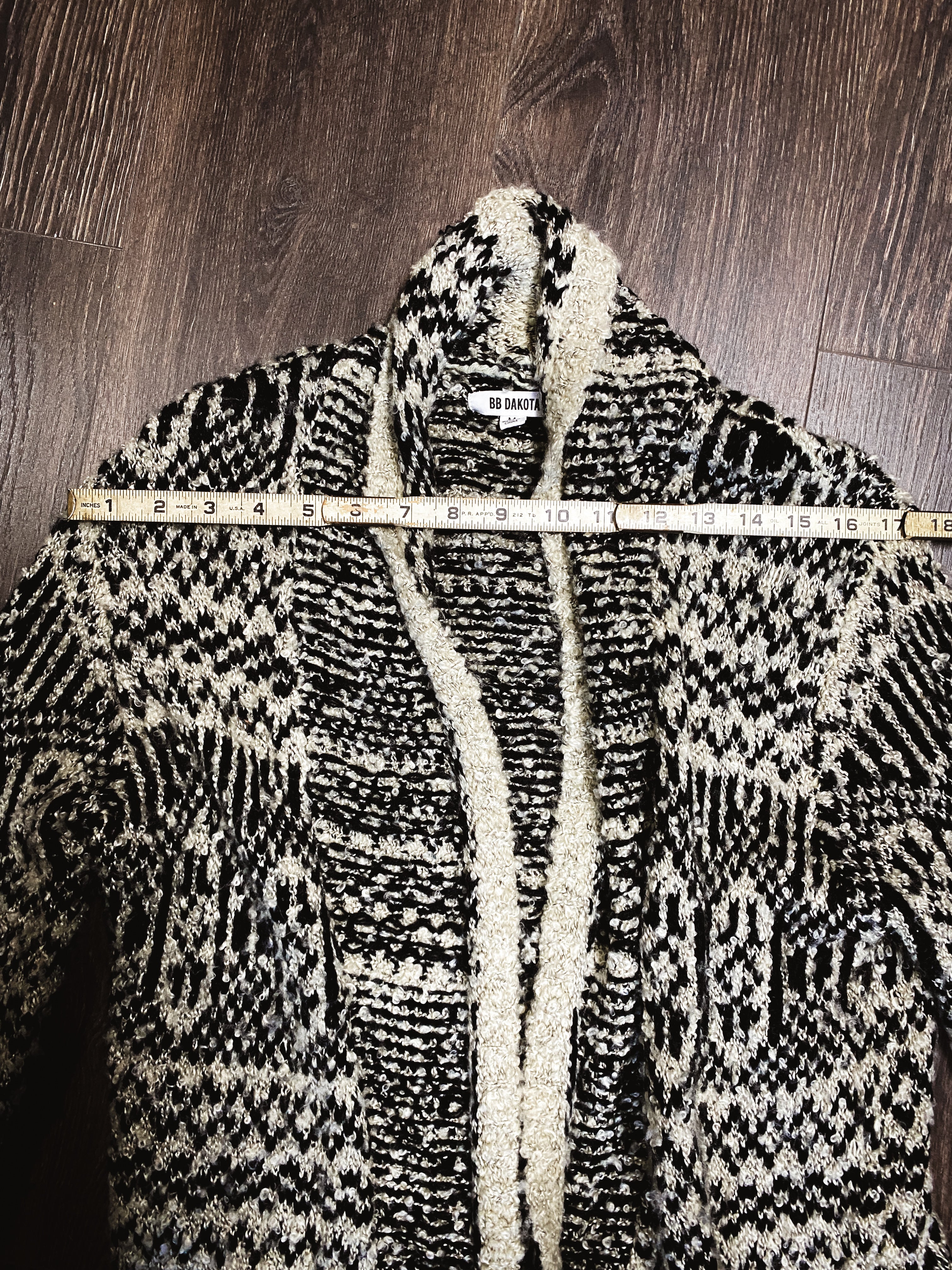 Tribal Pattern Sweater  - Size Medium