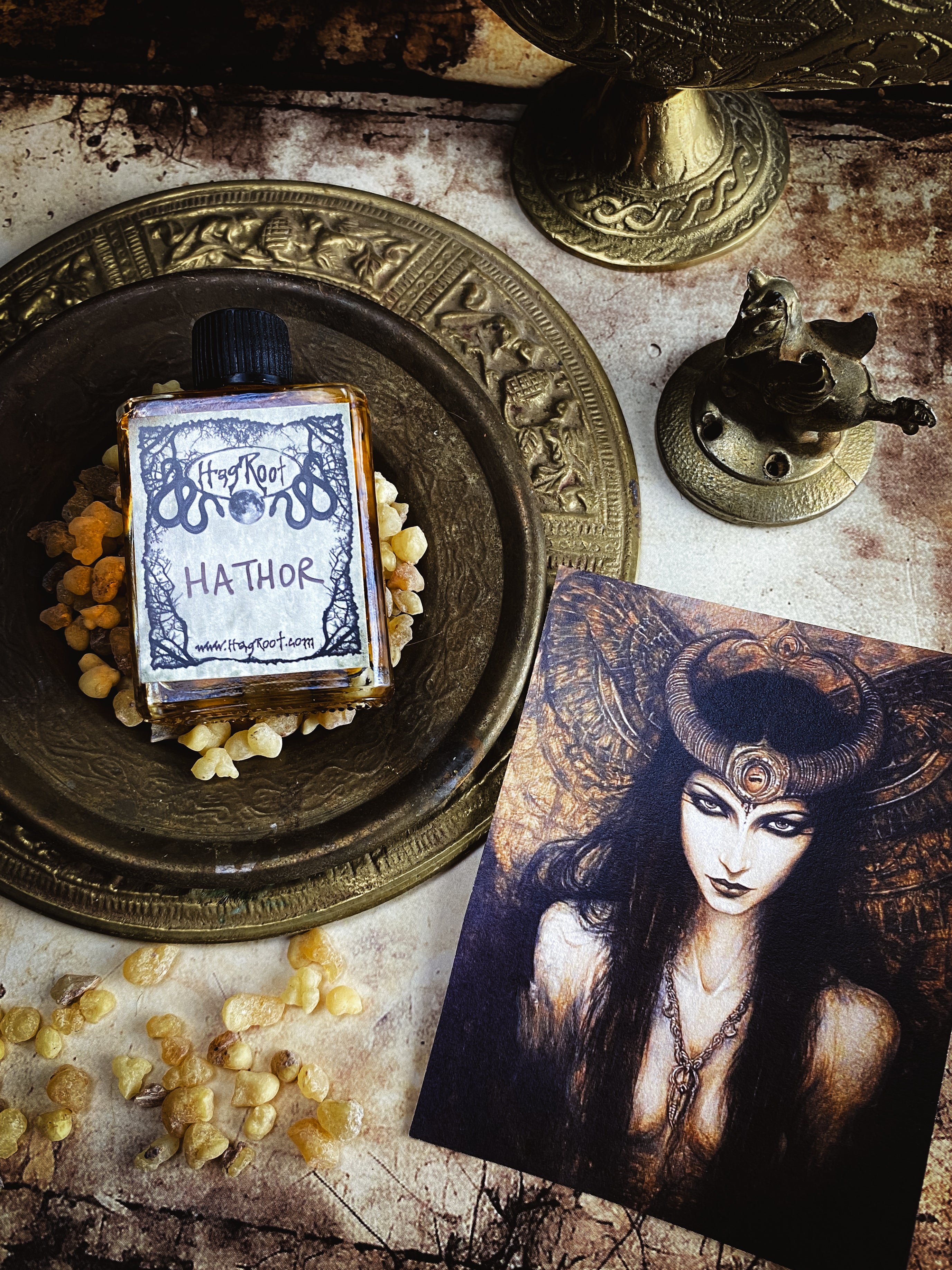 HATHOR-(Sandalwood, Amber, Vanilla, Cedar, Oud Wood, Sugar Cane, Warm Spices)-Perfume, Cologne, Anointing, Ritual Oil