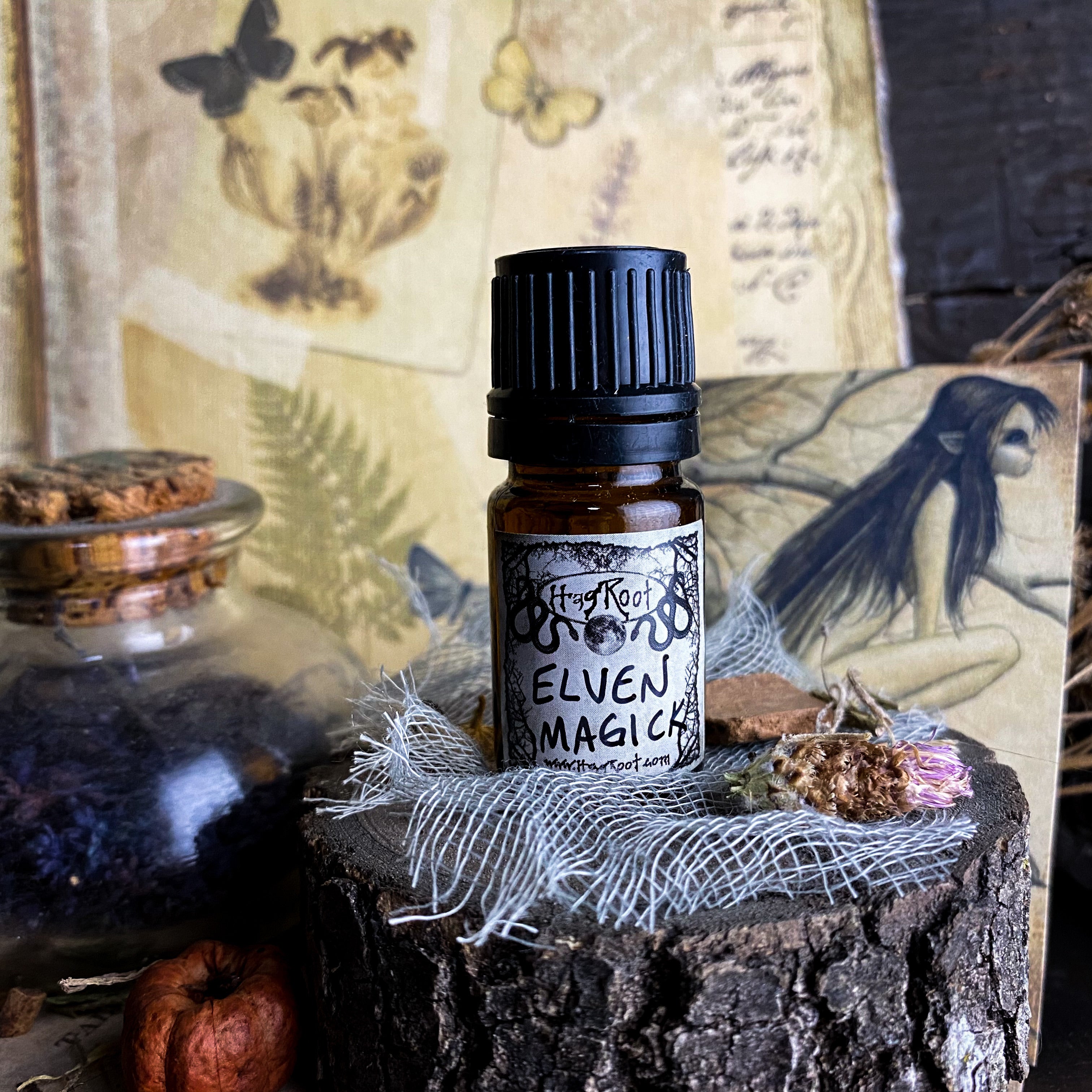 ELVEN MAGICK-(Pepperberry, Black Pine, Patchouli, Saffron, Frankincense, Black Grapes, Vetiver, Pumpkin)-Perfume, Cologne, Anointing, Ritual Oil