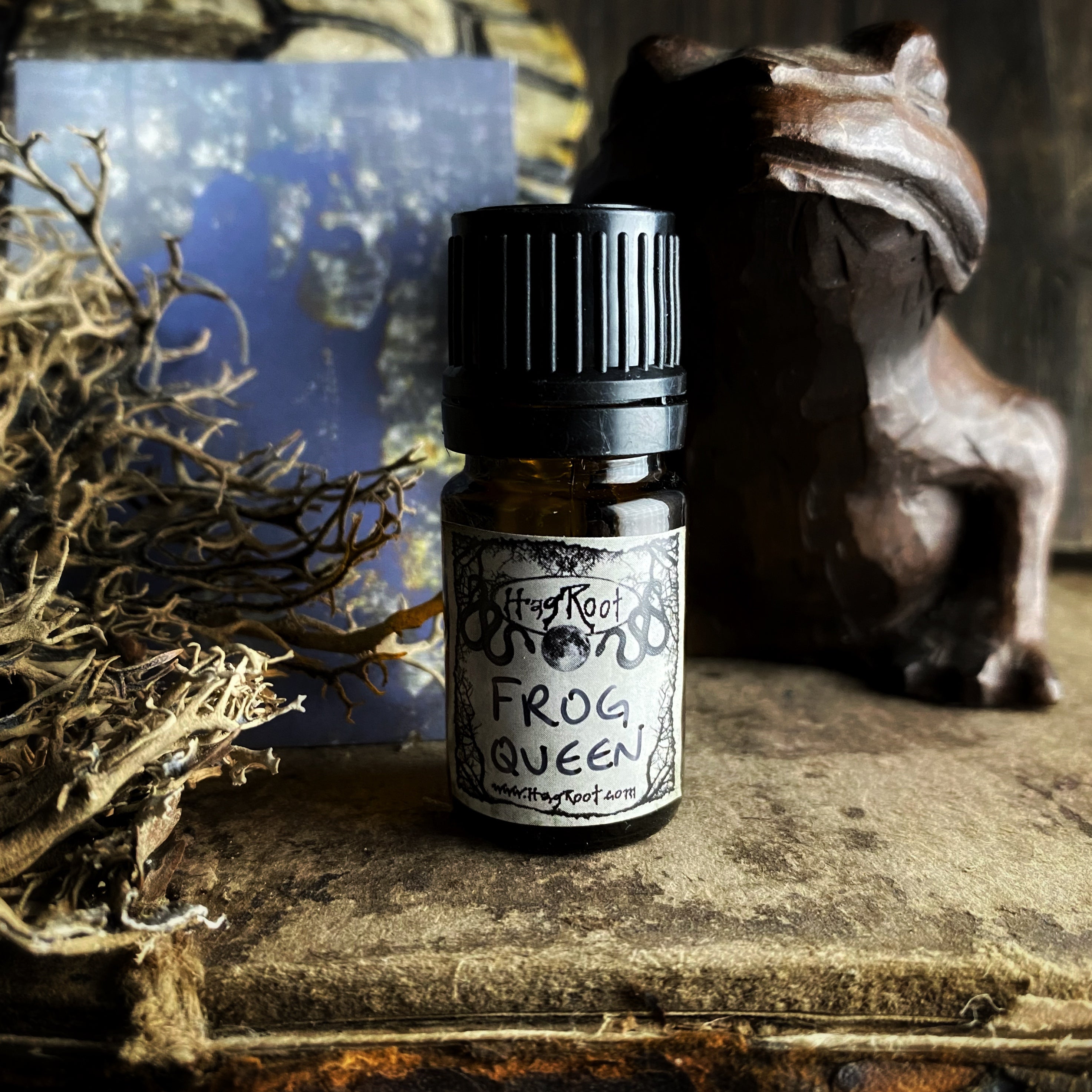 FROG QUEEN-(Water Lily, Vanilla, Cedar, Sandalwood, Champaka Flowers, Vetiver, Labdanum, Cypress)-Perfume, Cologne, Anointing, Ritual Oil
