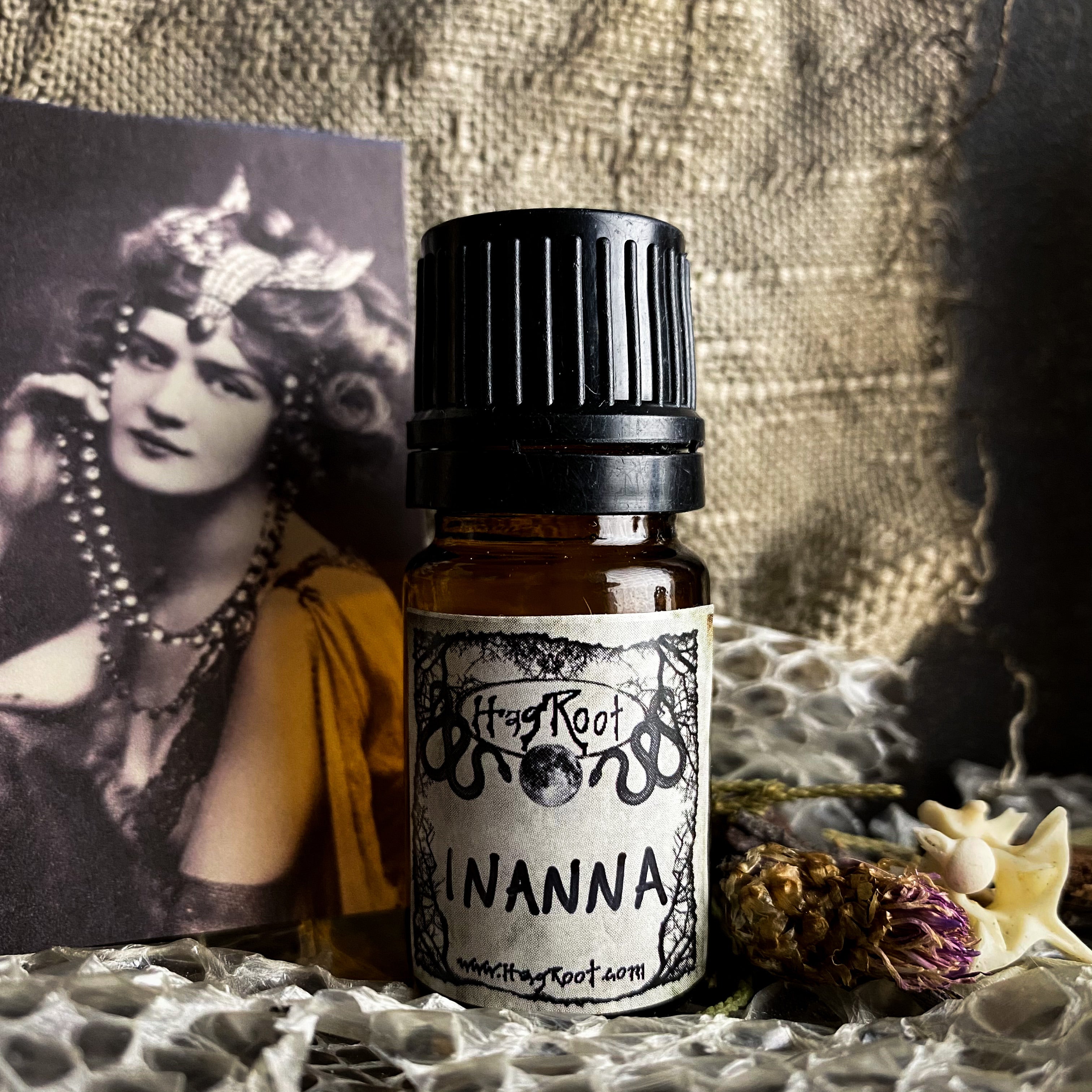 INANNA-(Jasmine, Cedar, Honey, Amber, Vanilla, Saffron)-Perfume, Cologne, Anointing, Ritual Oil