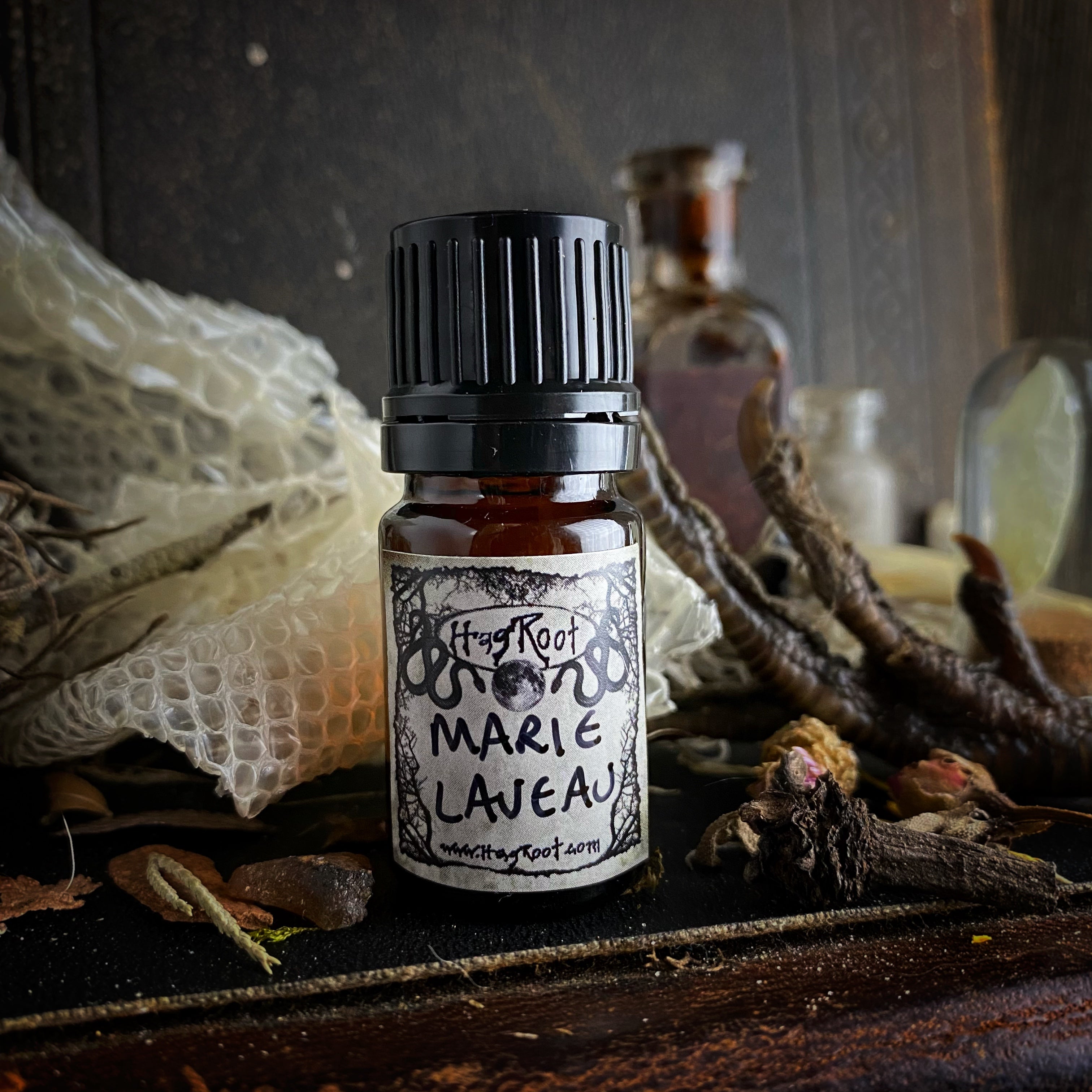 MARIE LAVEAU- (Guiac Wood, Cinnamon, Teak Wood, Vetiver, Amber, Cardamom,  Patchouli, Cedar)-Perfume, Cologne, Anointing, Ritual Oil