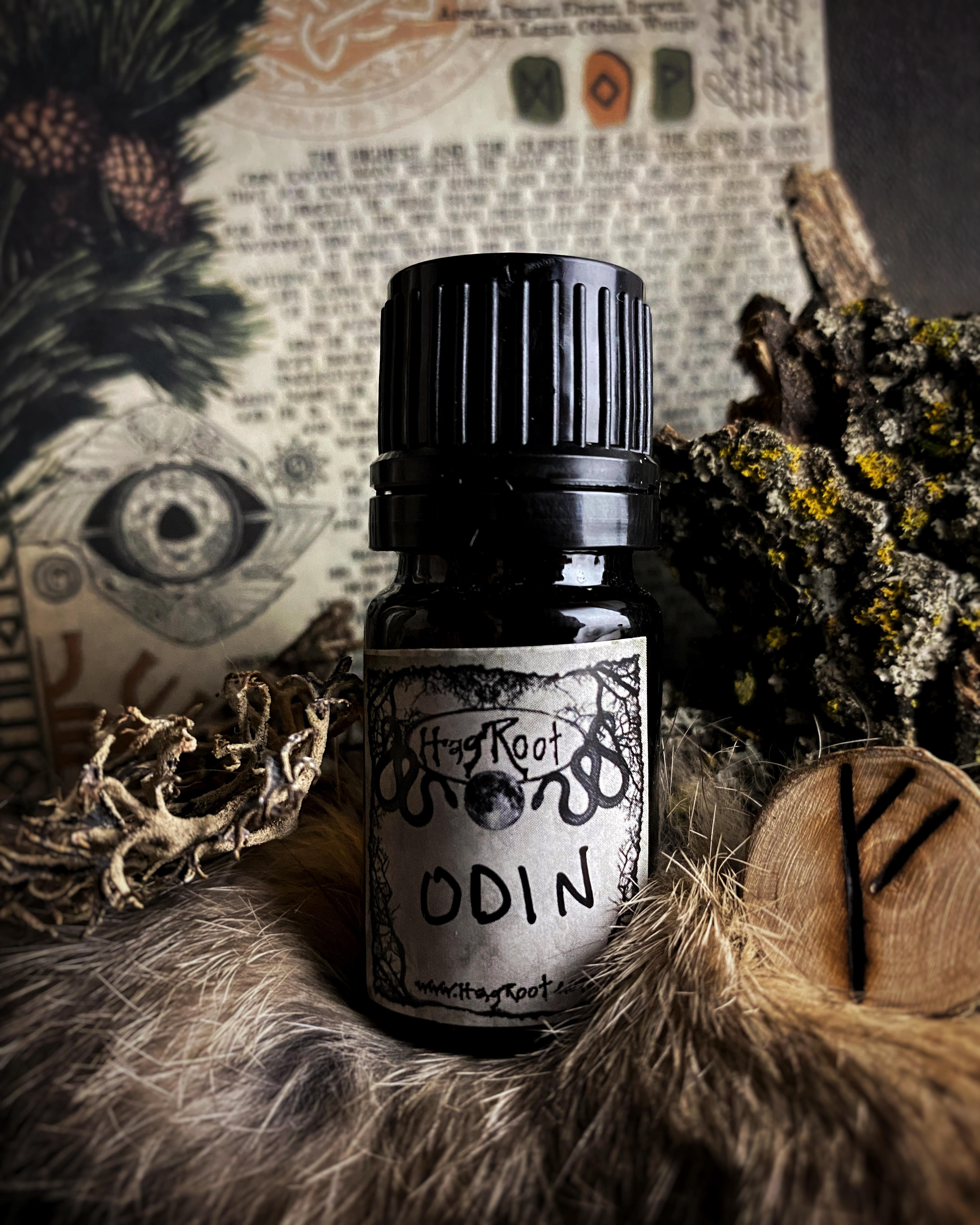 ODIN-(Vetiver, Cedar, Fir, Camphor, Grass, Ivy, Sandalwood, Clover, Holly Berry, Wisteria, Pine)-Perfume, Cologne, Anointing, Ritual Oil